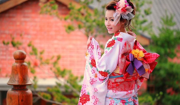 کیمونو، لباس سنتی ژاپنی‌ها