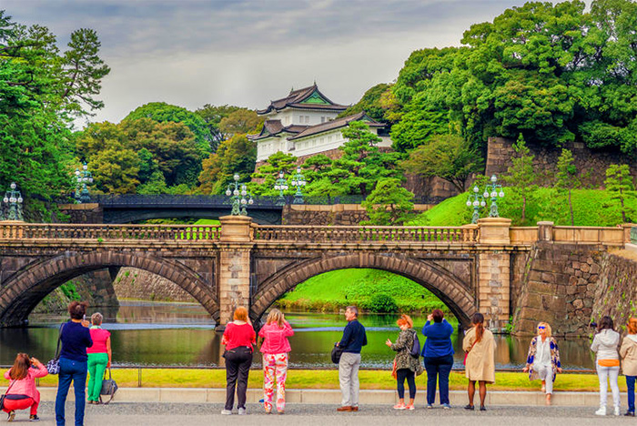 بنا و معماری کاخ امپراتوری ژاپن در توکیو