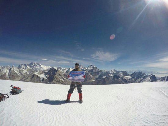 دکتر معین توکلی در راه صعود قله ماناسلو