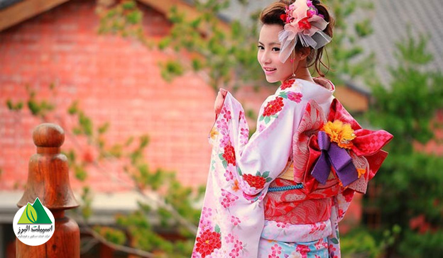 کیمونو لباس خاص ژاپنی‌ها