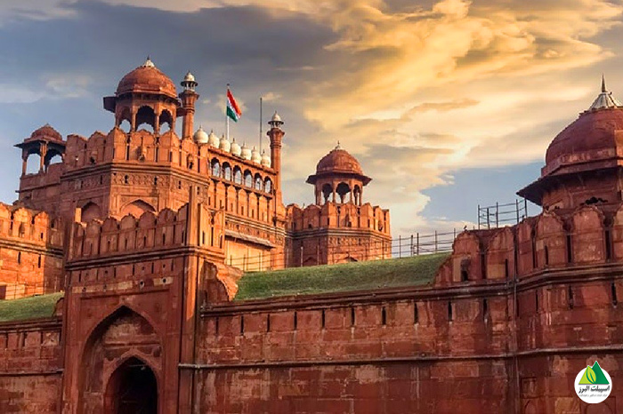 قلعه سرخ؛ از مهم‌ترین جاذبه‌های گردشگری هند در شهر دهلی