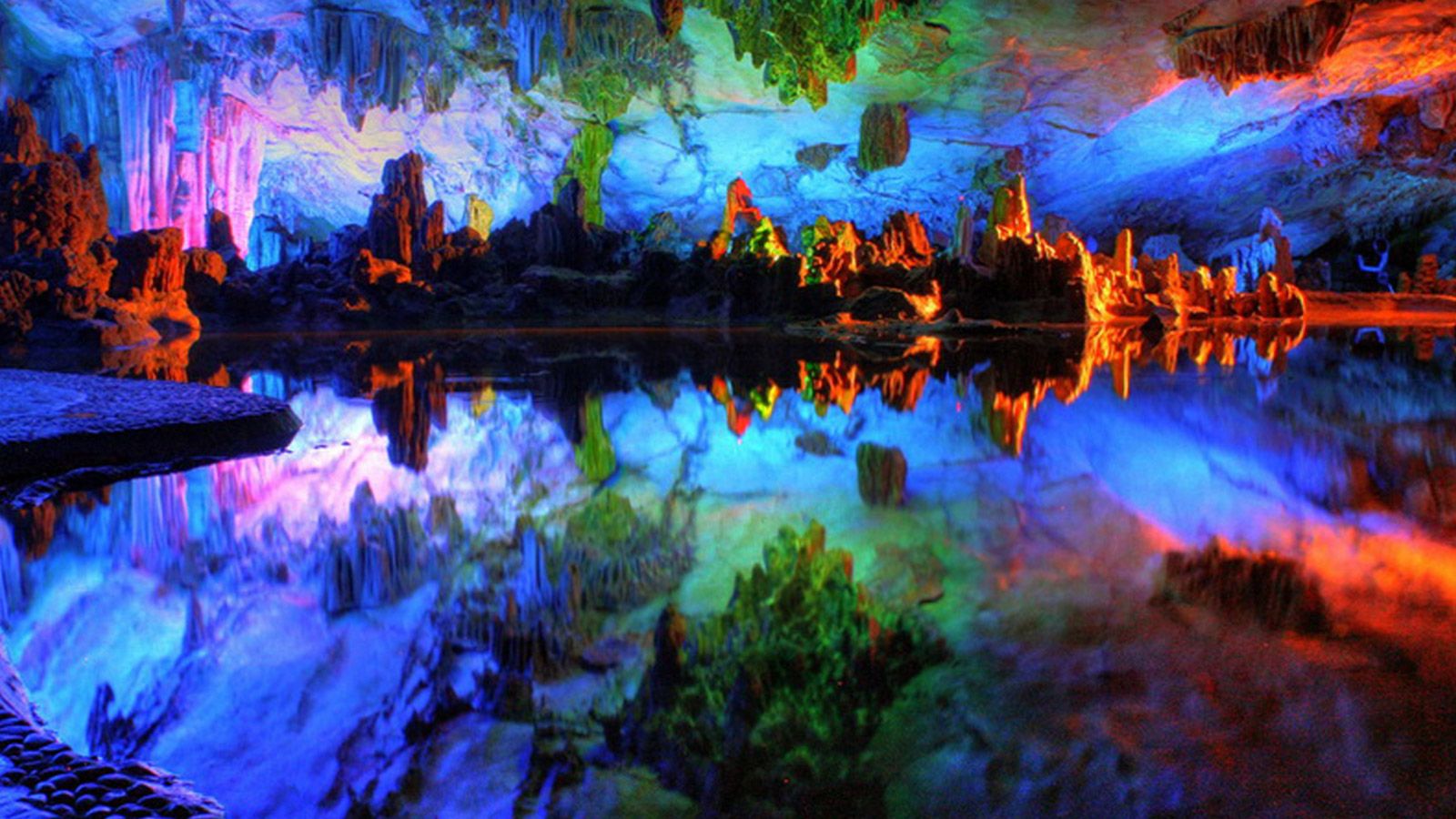 رید فلوت(Reed Flute)؛ شگفت انگیزترین غار رنگی جهان