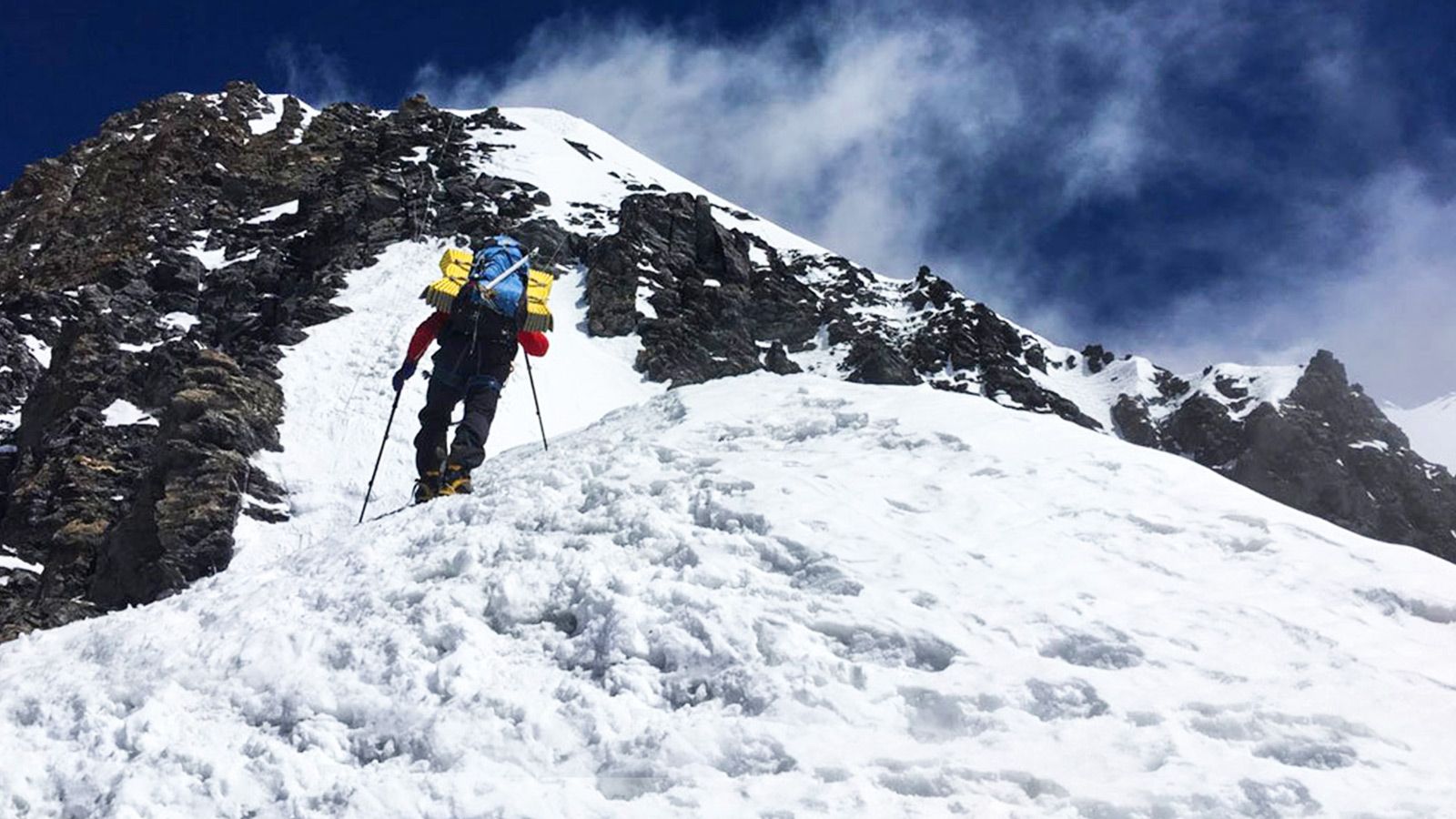 نجات کوهنورد مصدوم، انصراف از یک صعود بزرگ!